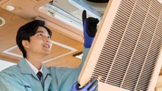 ビル空調の寿命は何年？寿命を延ばす点検やメンテナンス